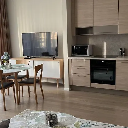 Blue Peony Apartment *